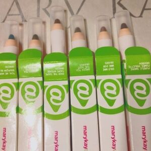 Mary Kay Purple Smoke Eye Crayon/ Eyeliner